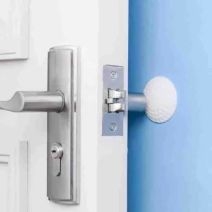 Protetor De Porta Em Silicone Com Fixação Adesiva