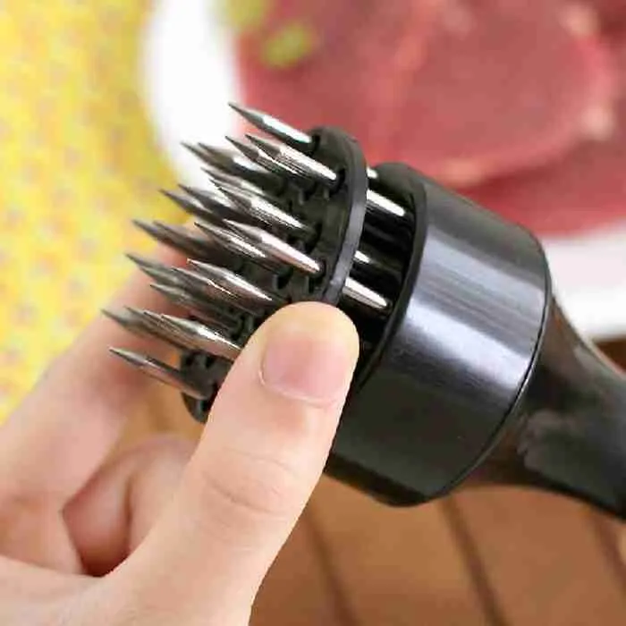 Amaciador Batedor de Carne Bife Com Furador Manual Aço Inox - Imagem 5