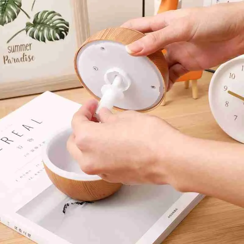 Umidificador Ultrassônico Usb Tipo Madeira Redondo Com Luz RGB - Imagem 5